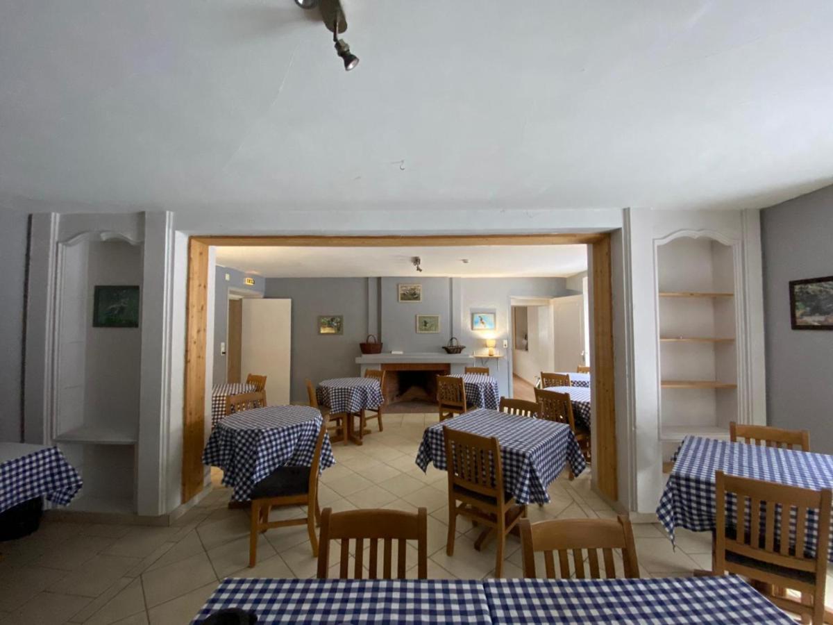 Chez Herve Le Chatelet La Chaux Neuve Zewnętrze zdjęcie