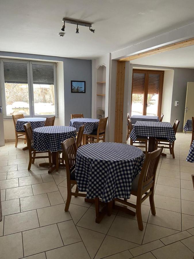 Chez Herve Le Chatelet La Chaux Neuve Zewnętrze zdjęcie